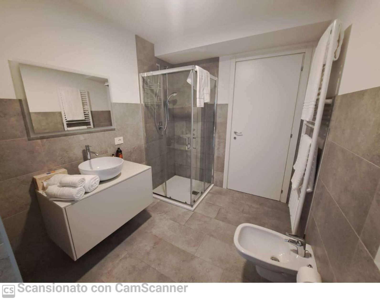 Casa Rosada Apartment Como Luaran gambar